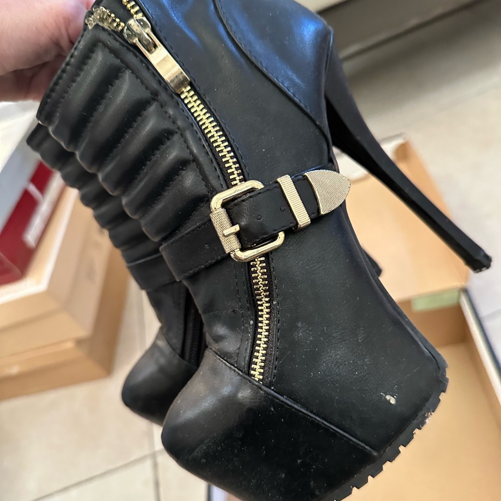 Ankle boot